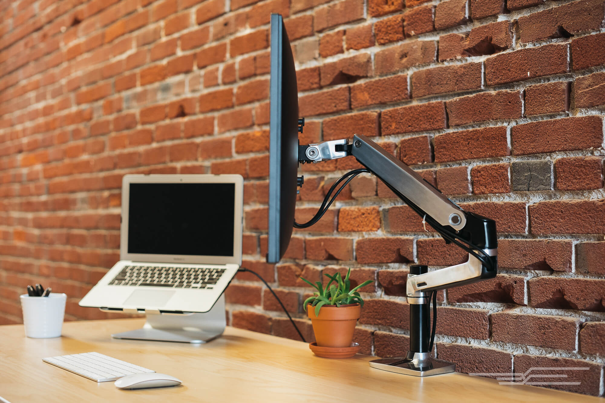 Best Monitor Arm for Ultrawide 34inch Displays The Monitor Monitor